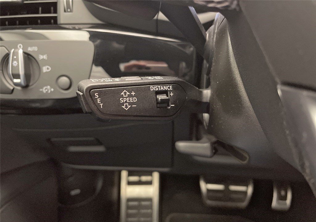 AUDI A5 CABRIOLET 40 TFSI 204 S TRONIC 7