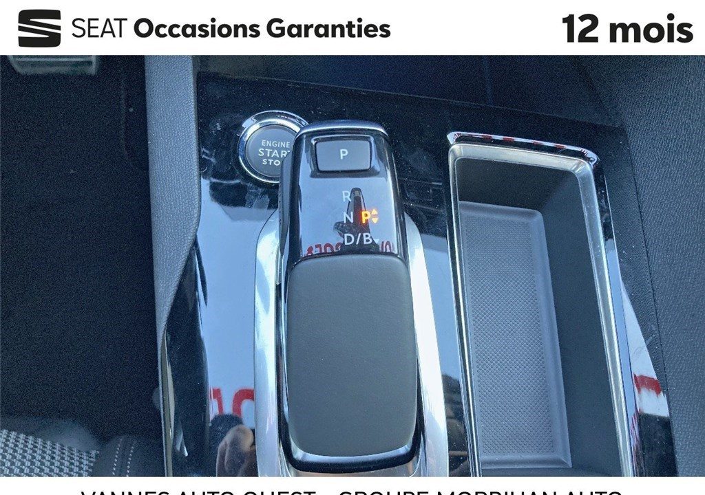 PEUGEOT 3008 HYBRID4 300 E-EAT8