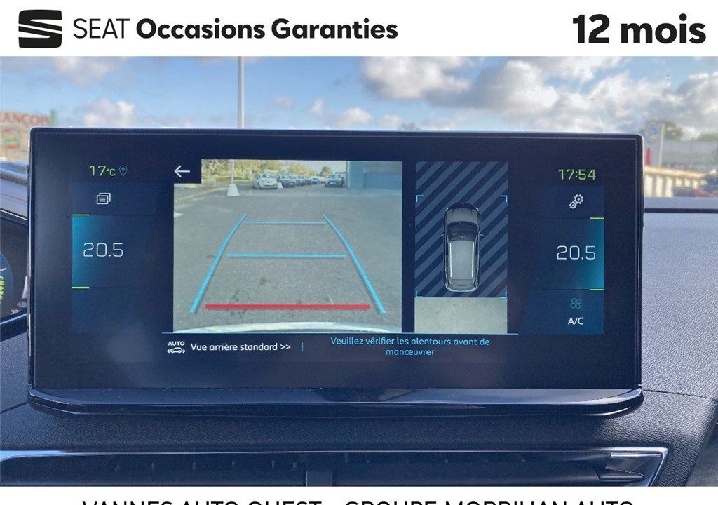 PEUGEOT 3008 HYBRID4 300 E-EAT8