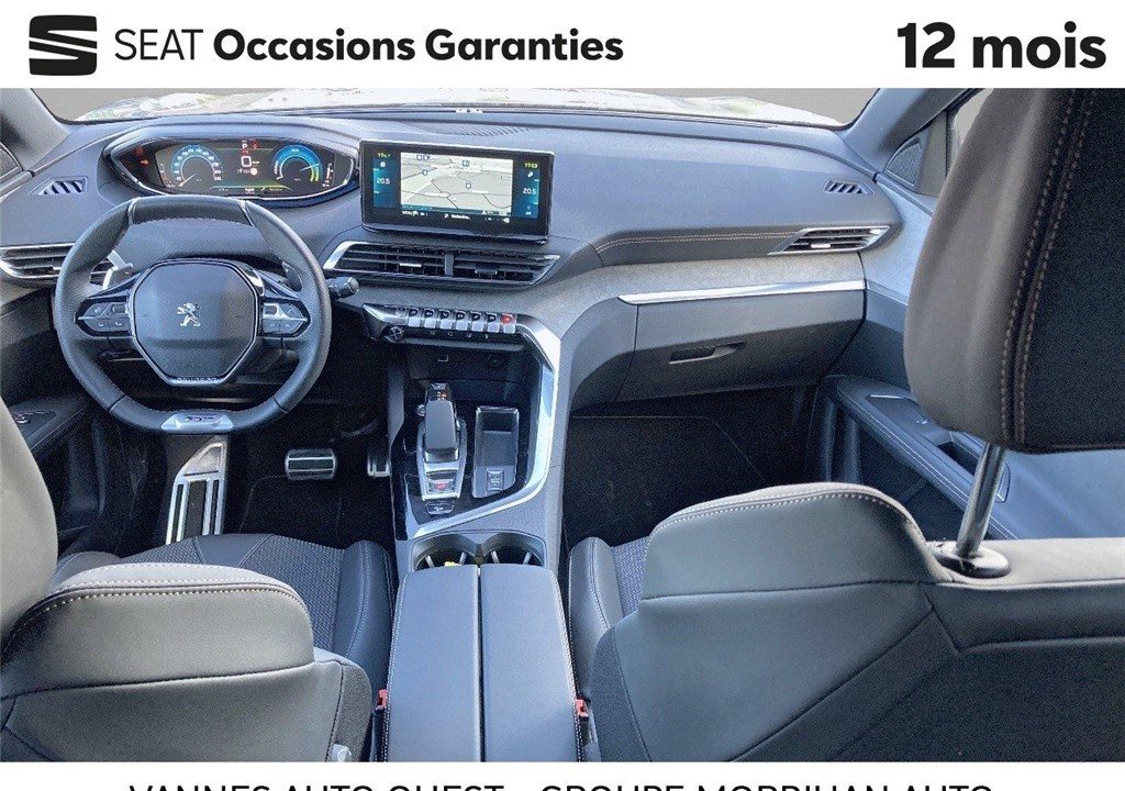 PEUGEOT 3008 HYBRID4 300 E-EAT8