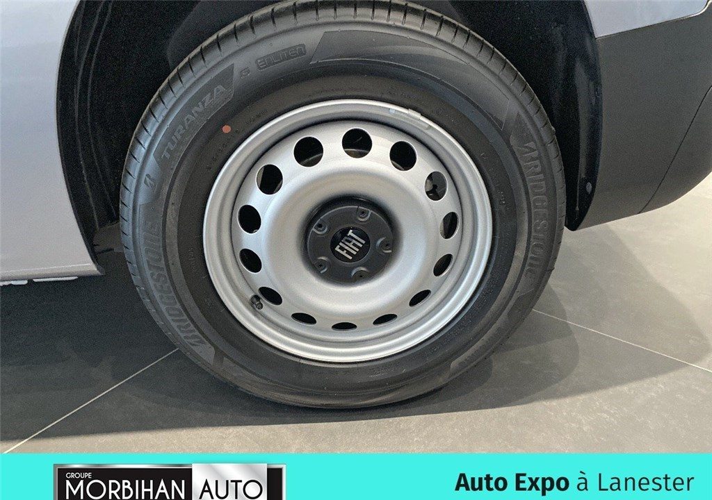 FIAT DOBLO FOURGON ELECTRIQUE -E CARGO FOURGON M 800 KG ELECTRIQUE 100 KW