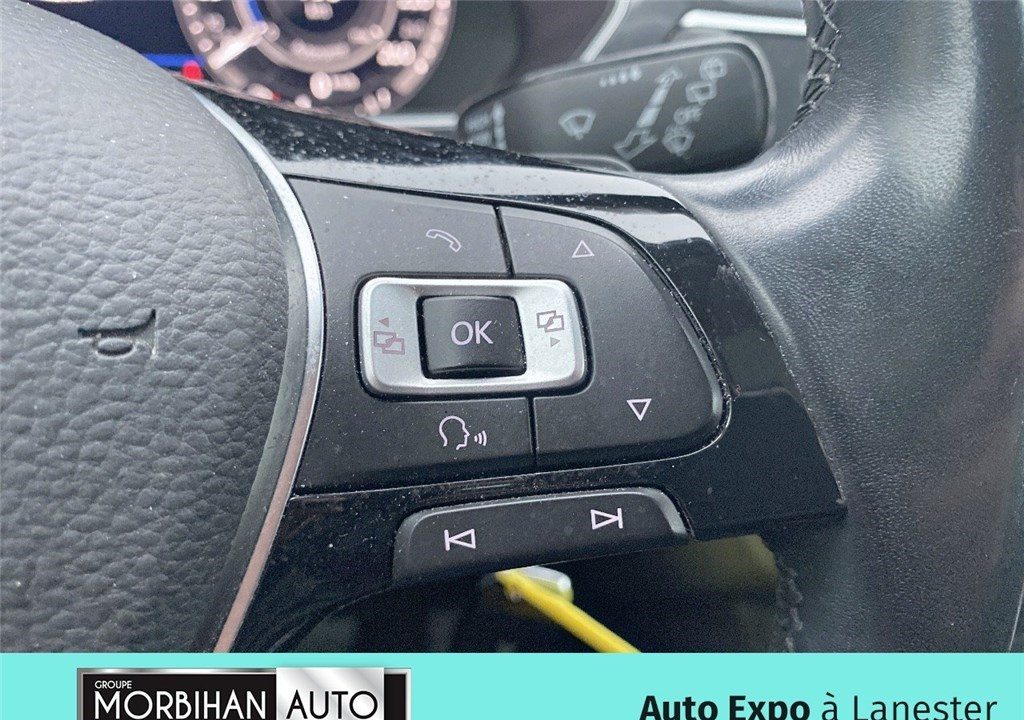 VOLKSWAGEN TIGUAN 2.0 TSI 180 BMT DSG7 4MOTION