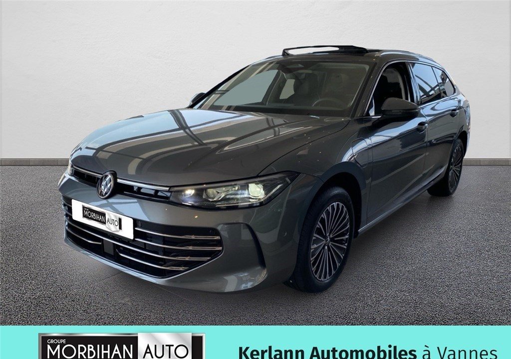 VOLKSWAGEN PASSAT 1.5 EHYBRID 204 DSG6