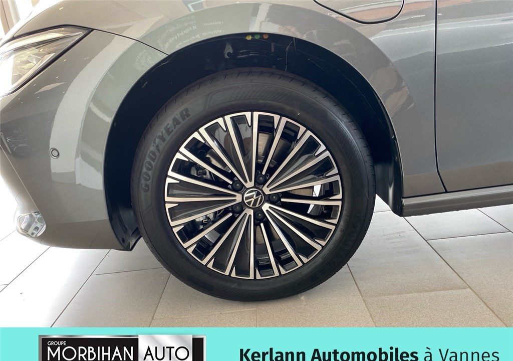 VOLKSWAGEN PASSAT 1.5 EHYBRID 204 DSG6