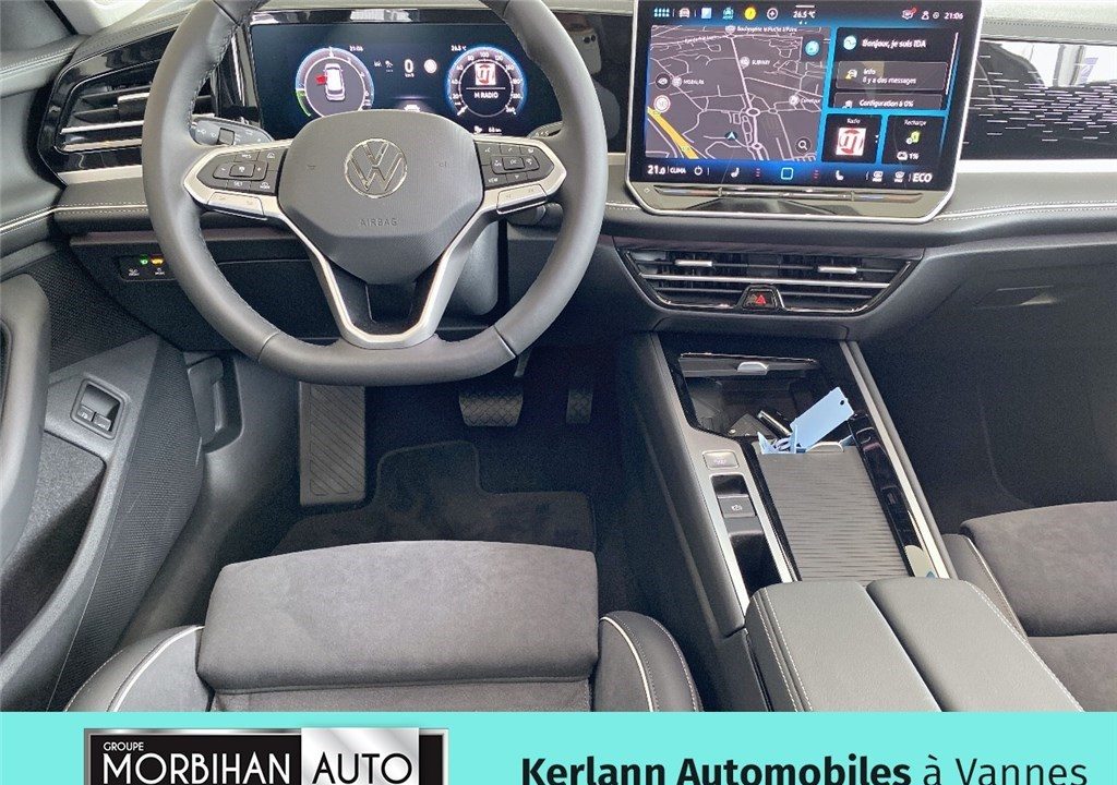 VOLKSWAGEN PASSAT 1.5 EHYBRID 204 DSG6