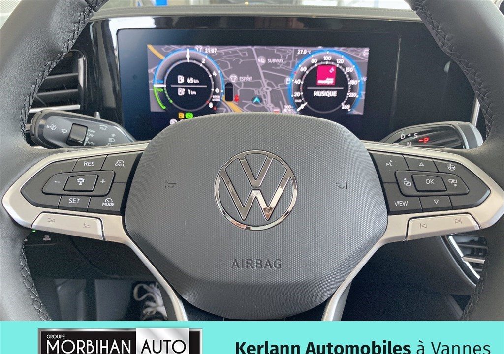 VOLKSWAGEN PASSAT 1.5 EHYBRID 204 DSG6