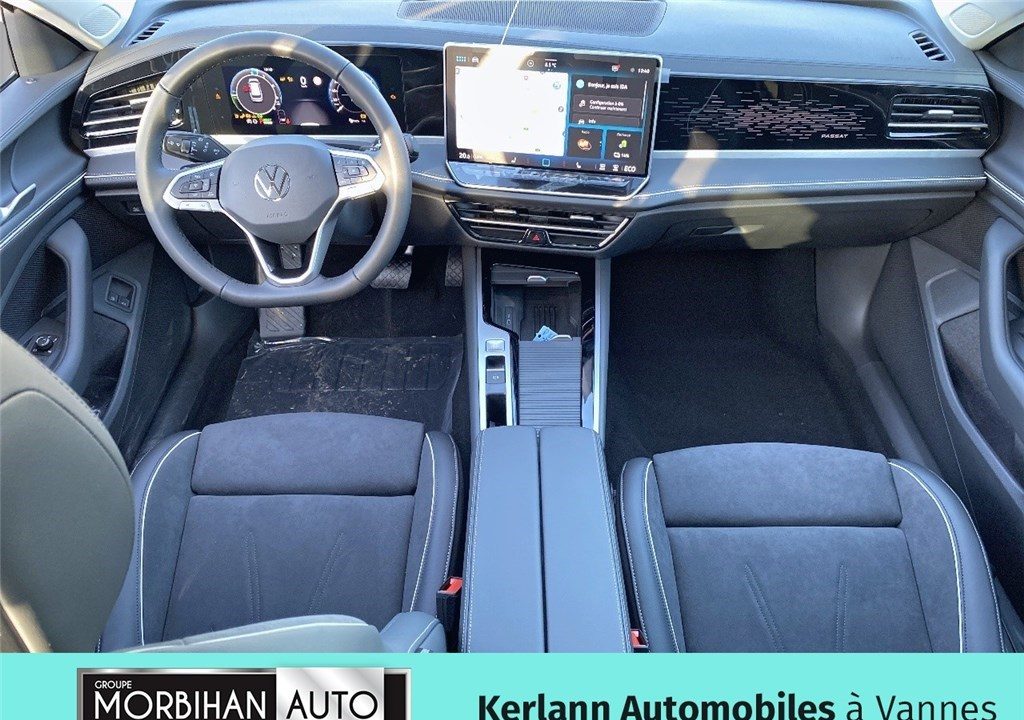 VOLKSWAGEN PASSAT 1.5 EHYBRID 204 DSG6