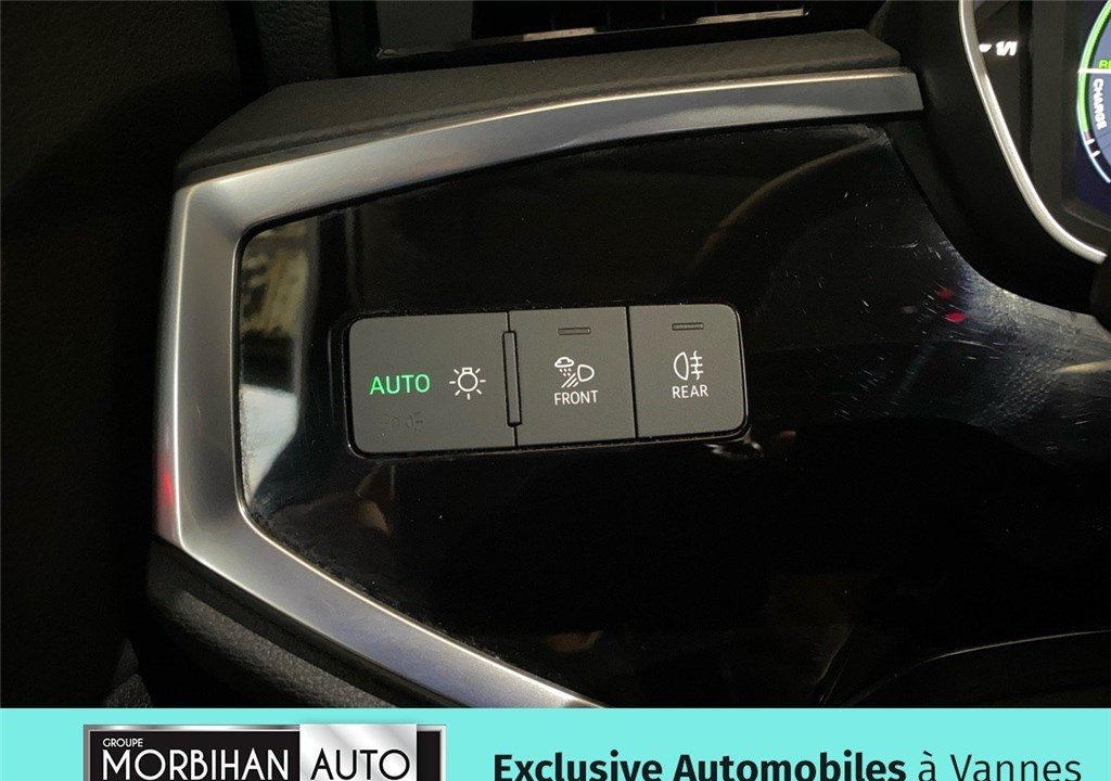 AUDI Q3 45 TFSIE 245 CH S TRONIC 6