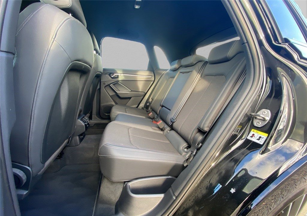 AUDI Q3 45 TFSIE 245 CH S TRONIC 6