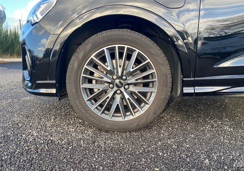 AUDI Q3 45 TFSIE 245 CH S TRONIC 6