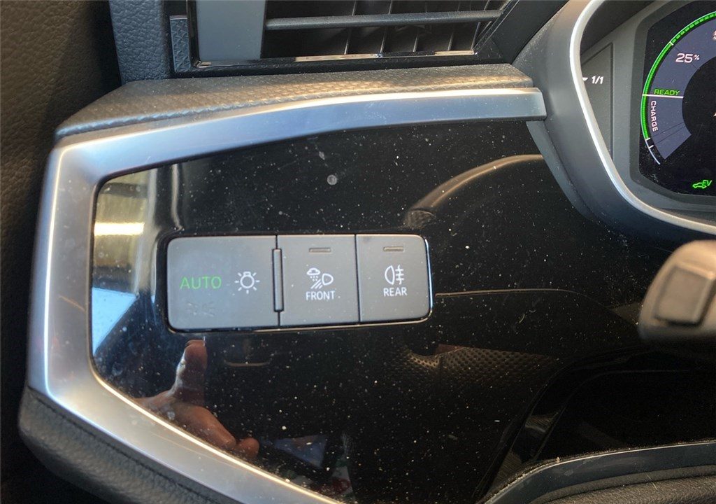 AUDI Q3 45 TFSIE 245 CH S TRONIC 6