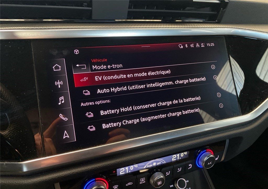 AUDI Q3 45 TFSIE 245 CH S TRONIC 6