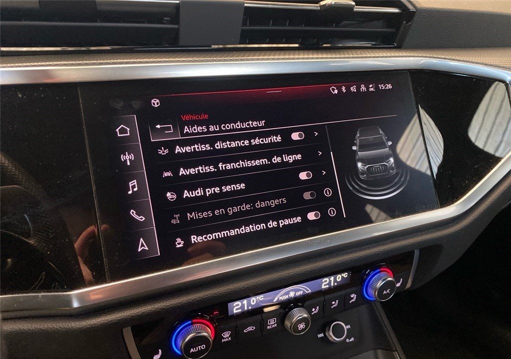 AUDI Q3 45 TFSIE 245 CH S TRONIC 6