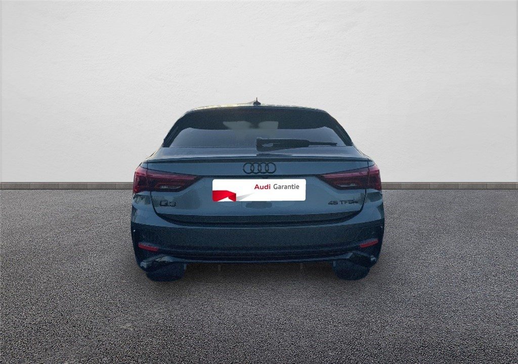 AUDI Q3 SPORTBACK 45 TFSIE  245 CH S TRONIC 6
