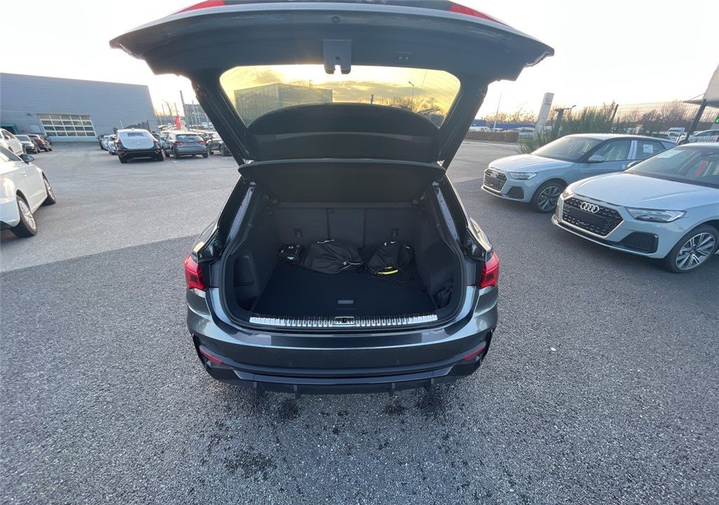 AUDI Q3 SPORTBACK 45 TFSIE  245 CH S TRONIC 6