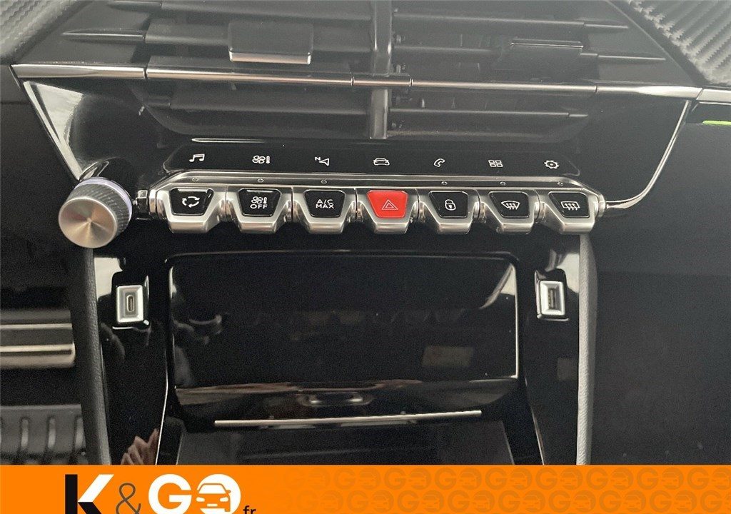 PEUGEOT 2008 PURETECH 130 S&S EAT8