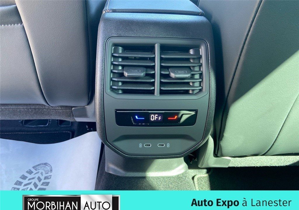 CUPRA LEON 1.5 ETSI HYBRID 150 CH DSG7