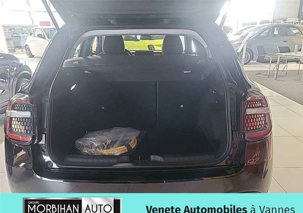 FIAT 600e 54 KWH 156 CH