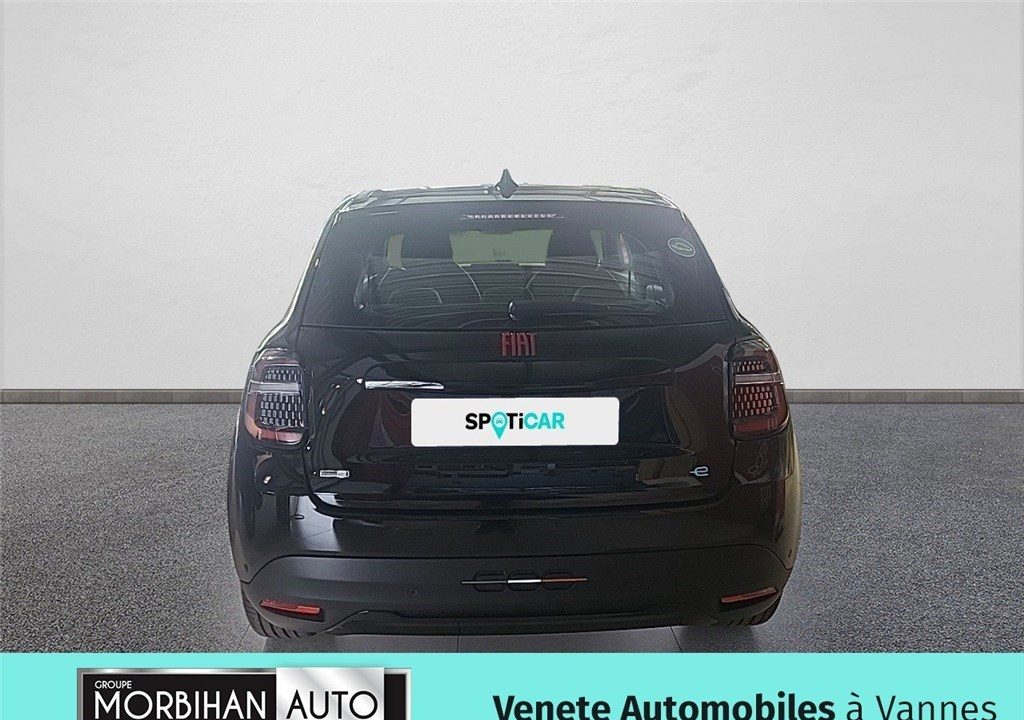 FIAT 600e 54 KWH 156 CH