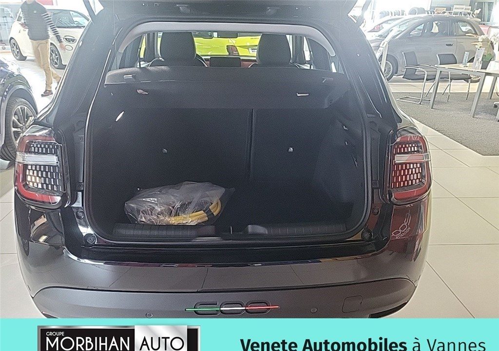 FIAT 600e 54 KWH 156 CH