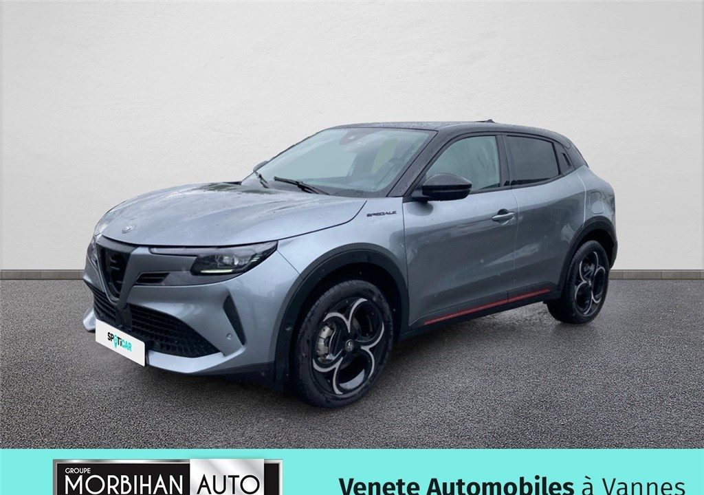 ALFA ROMEO JUNIOR 1.2 IBRIDA 136 CH EDCT6