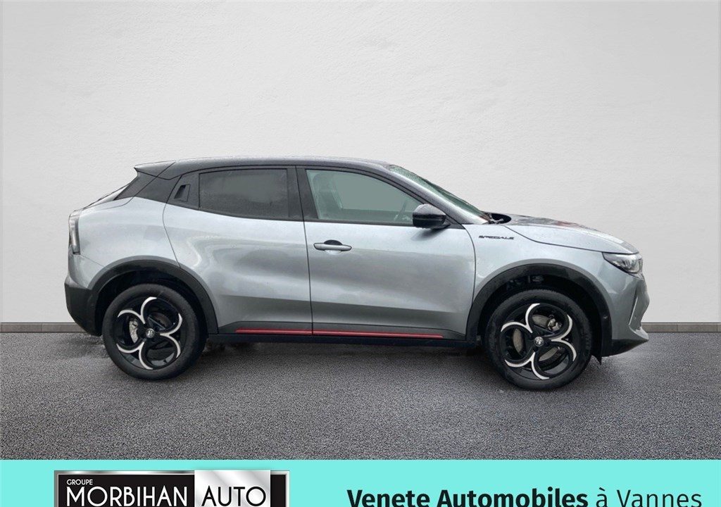 ALFA ROMEO JUNIOR 1.2 IBRIDA 136 CH EDCT6