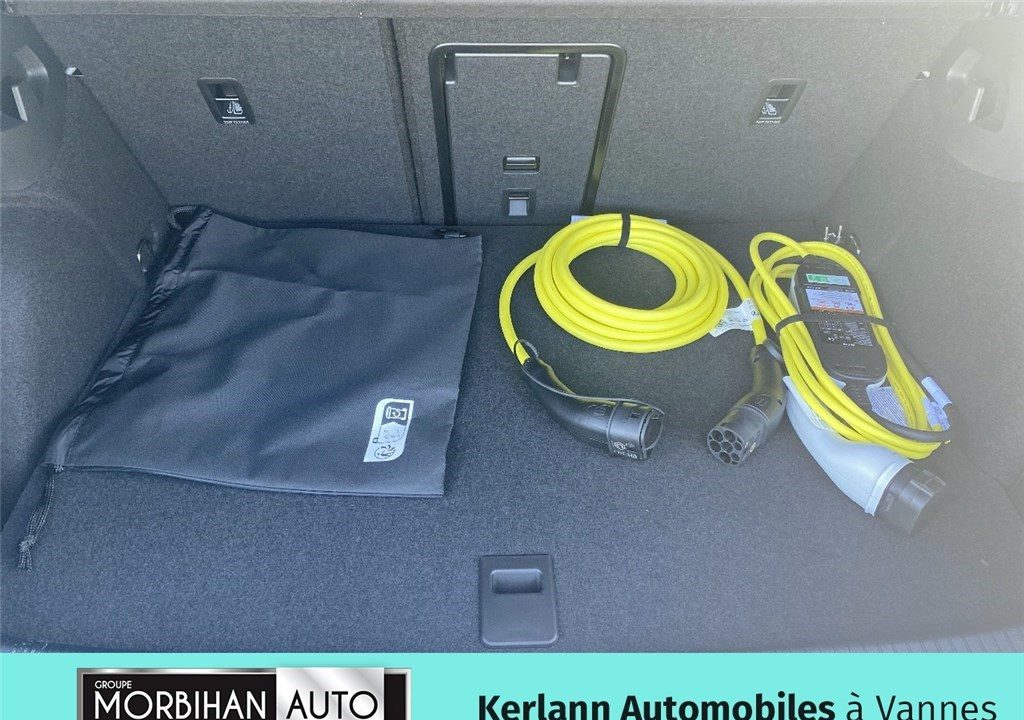VOLKSWAGEN GOLF 1.5 EHYBRID 204 DSG6
