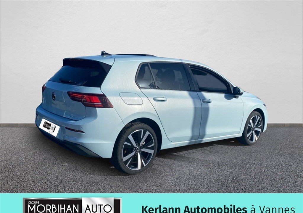 VOLKSWAGEN GOLF 1.5 EHYBRID 204 DSG6