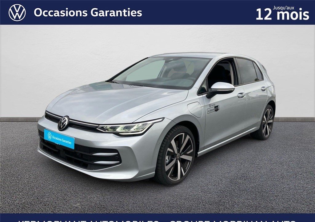 VOLKSWAGEN GOLF 1.5 EHYBRID 204 DSG6