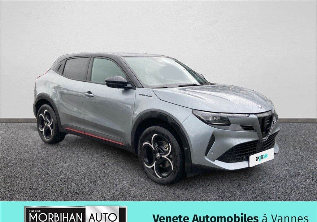 ALFA ROMEO JUNIOR 1.2 IBRIDA 136 CH EDCT6