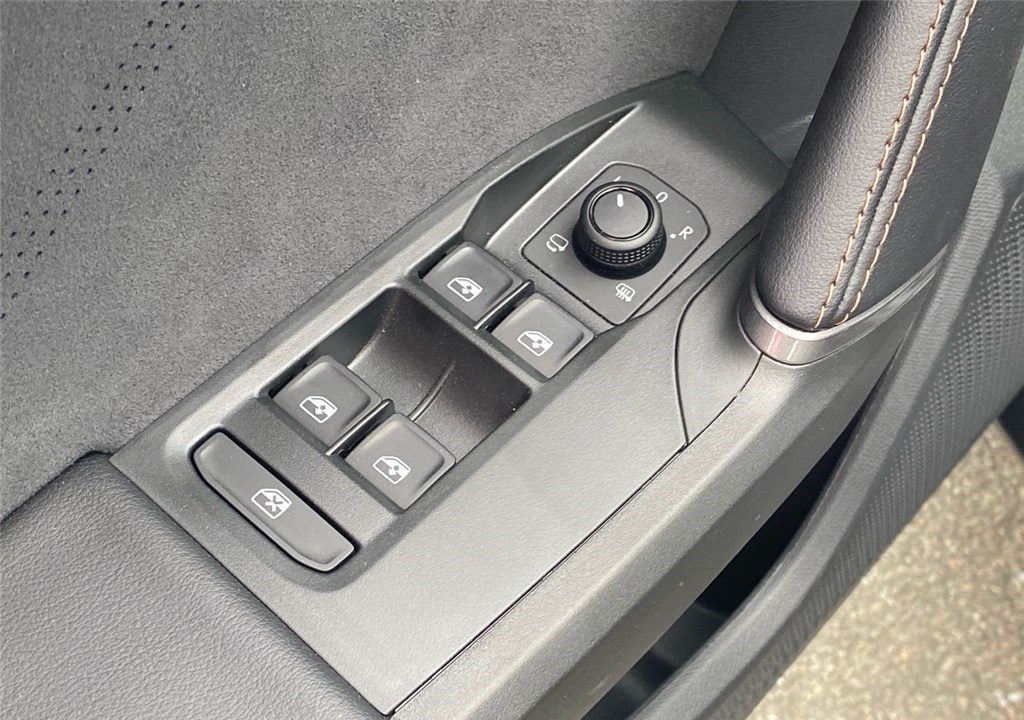 CUPRA LEON SPORTSTOURER EHYBRID 204 CH DSG6