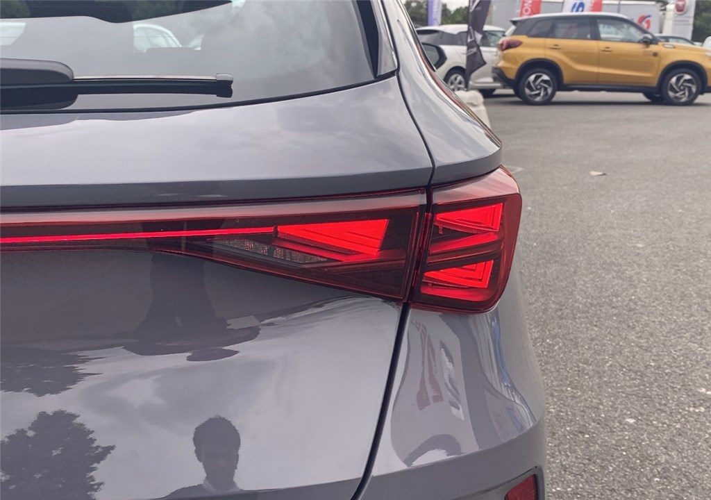 CUPRA LEON SPORTSTOURER EHYBRID 204 CH DSG6